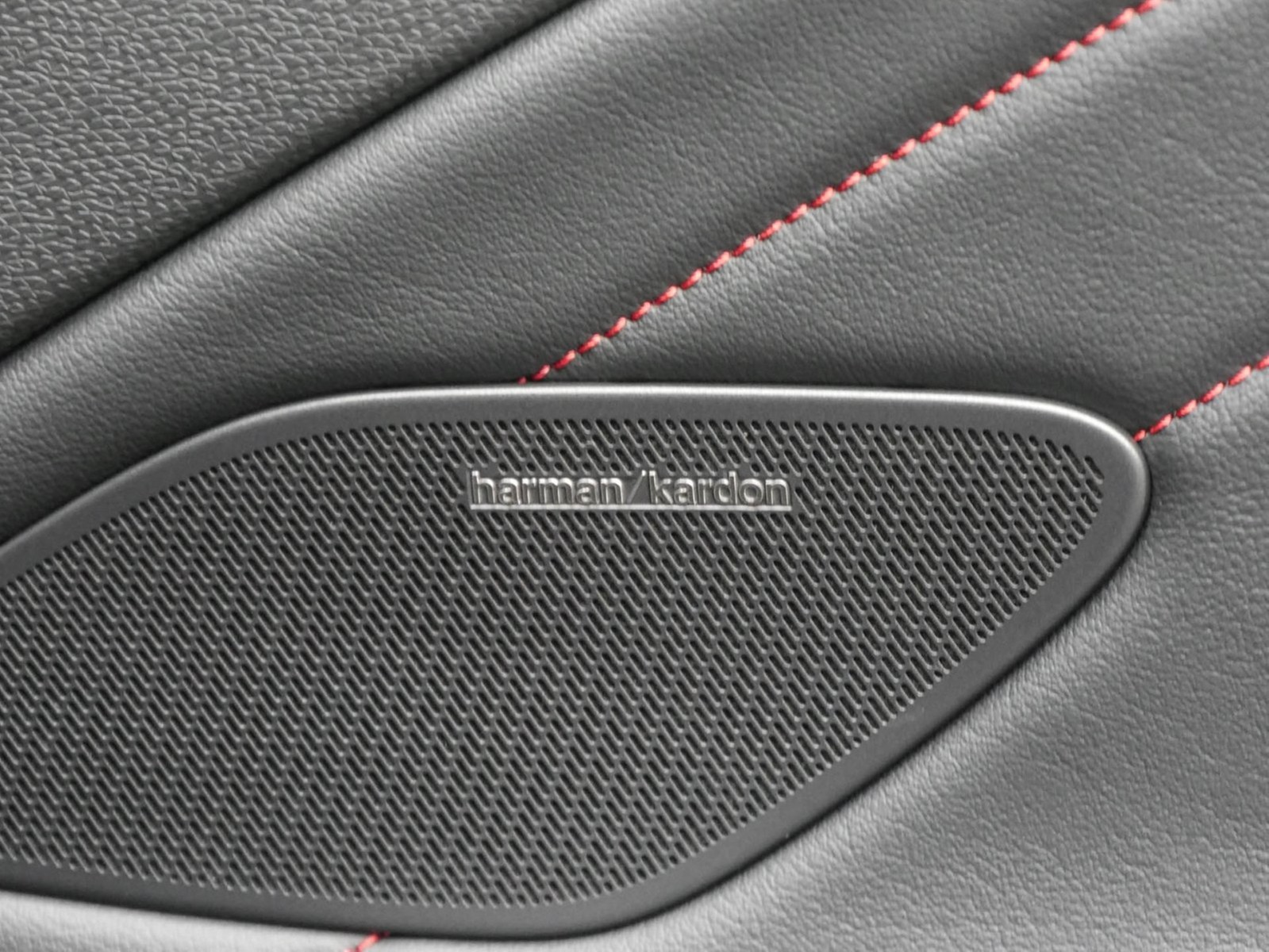 Volkswagen ID.3 GTX PERFORMANCE WÄRMEPUMPE PANO 360CAM LM20