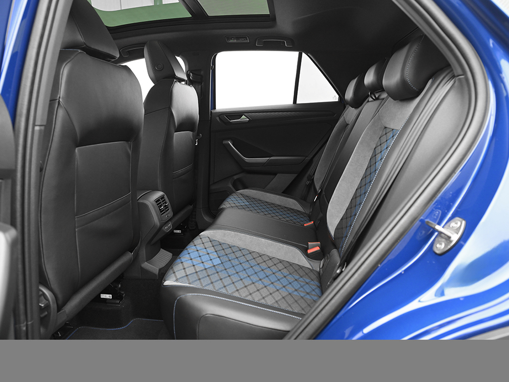 Volkswagen T-Roc R 4X4 AKRAPOVIC PANO BLACKSTYLE eKLAPPE