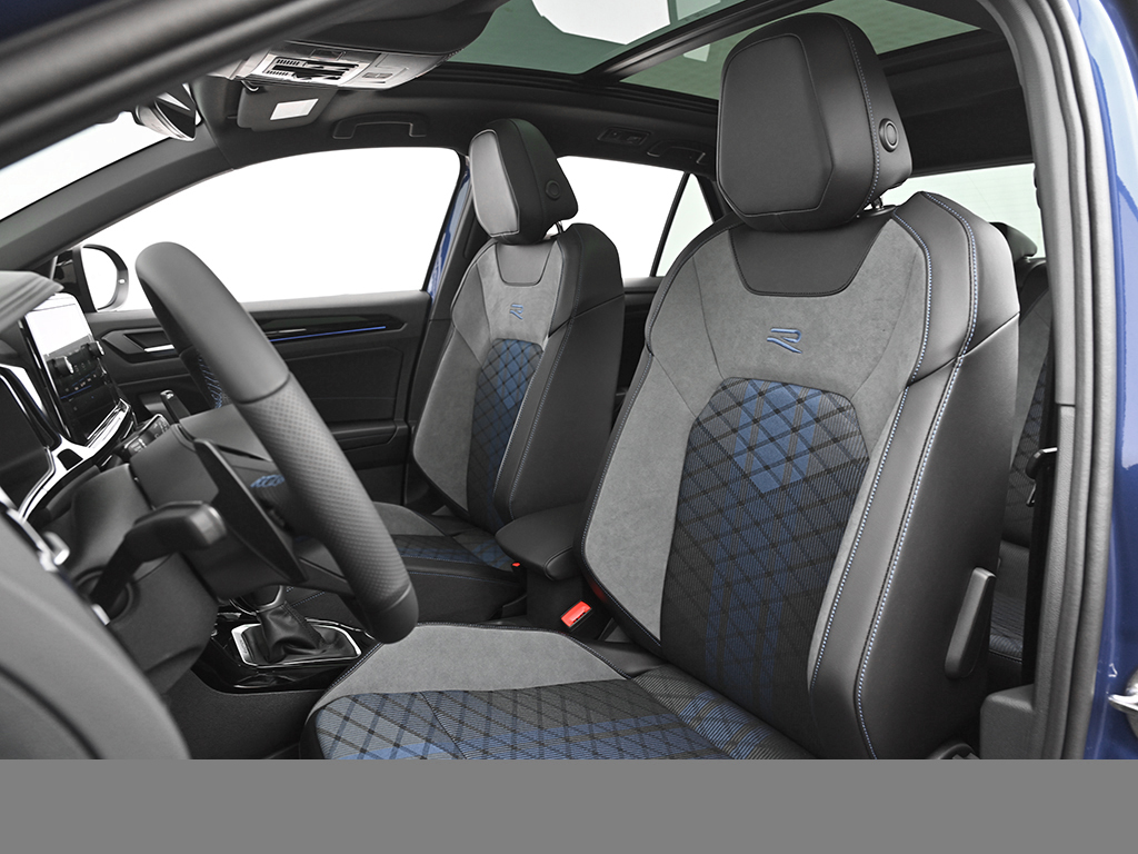 Volkswagen T-Roc R 4X4 AKRAPOVIC PANO BLACKSTYLE eKLAPPE