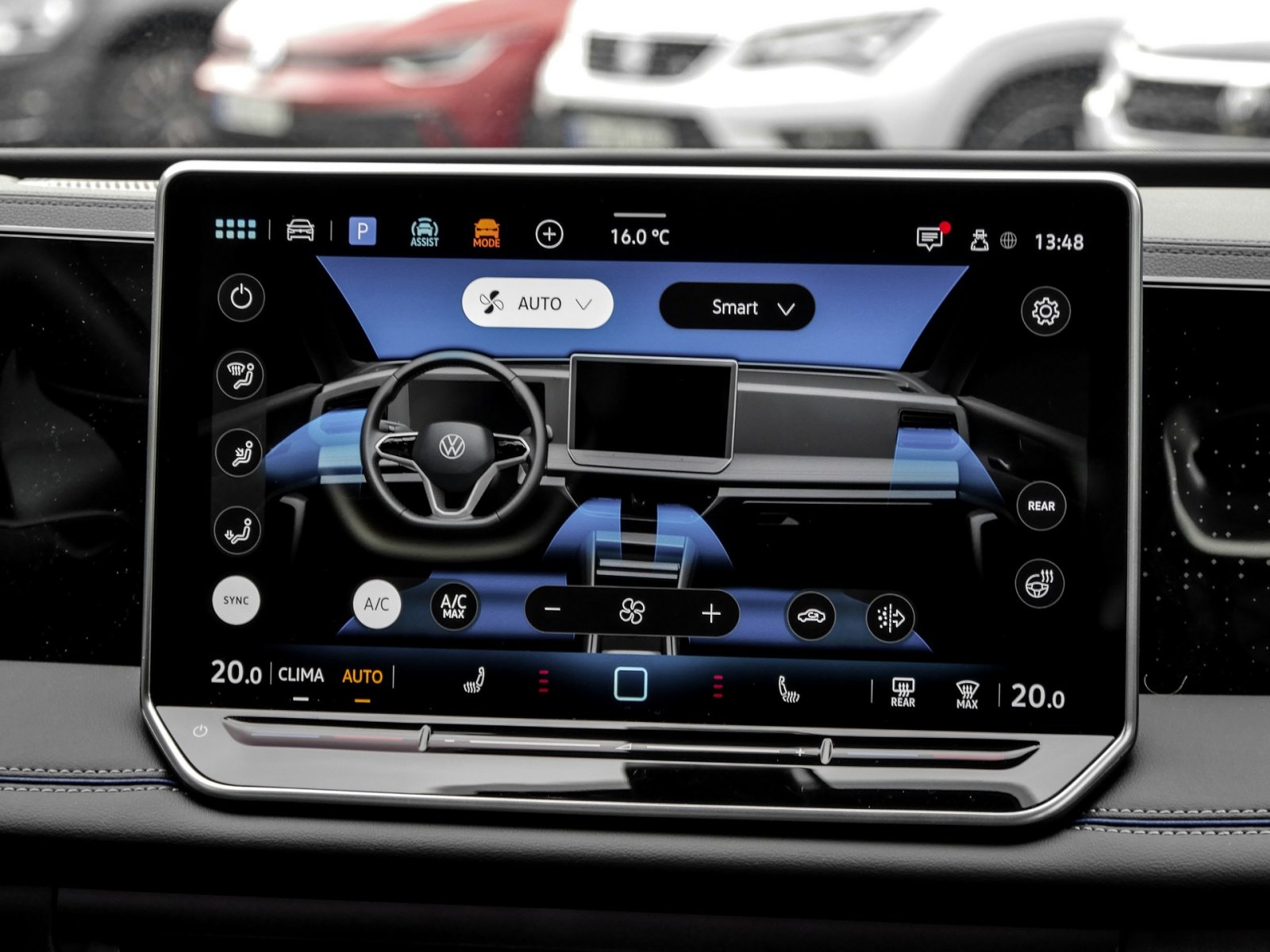 Volkswagen Tiguan 2.0 R-LINE 4X4 NEUESMODELL AHK 360CAM 20Z