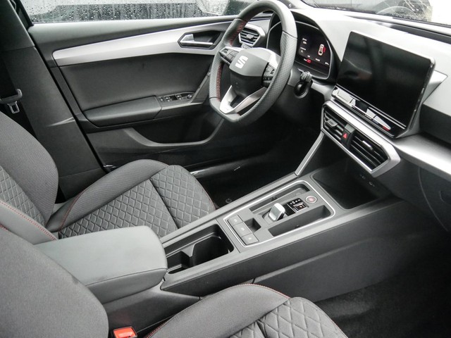 Seat Leon 1.5 eTSI FR BEATS CAM ACC LM18 NAVI CARPLAY