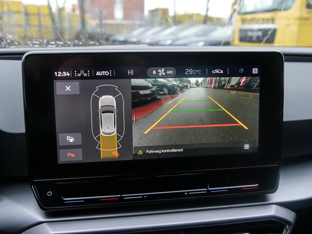 Seat Leon 1.5 eTSI FR BEATS CAM ACC LM18 NAVI CARPLAY