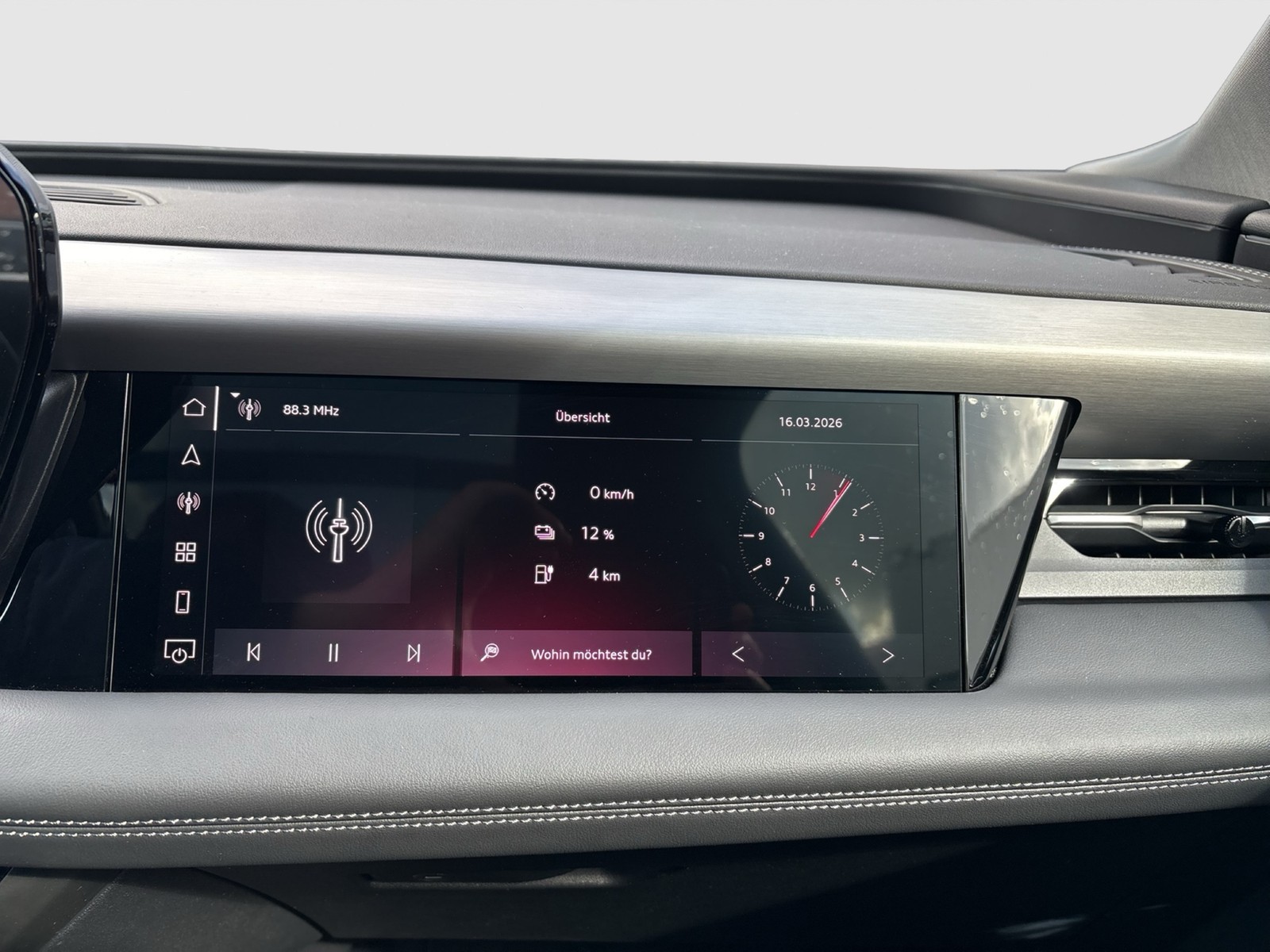 Audi Q6 e-tron quattro S LINE BLACKPAK PANO B&O AHK