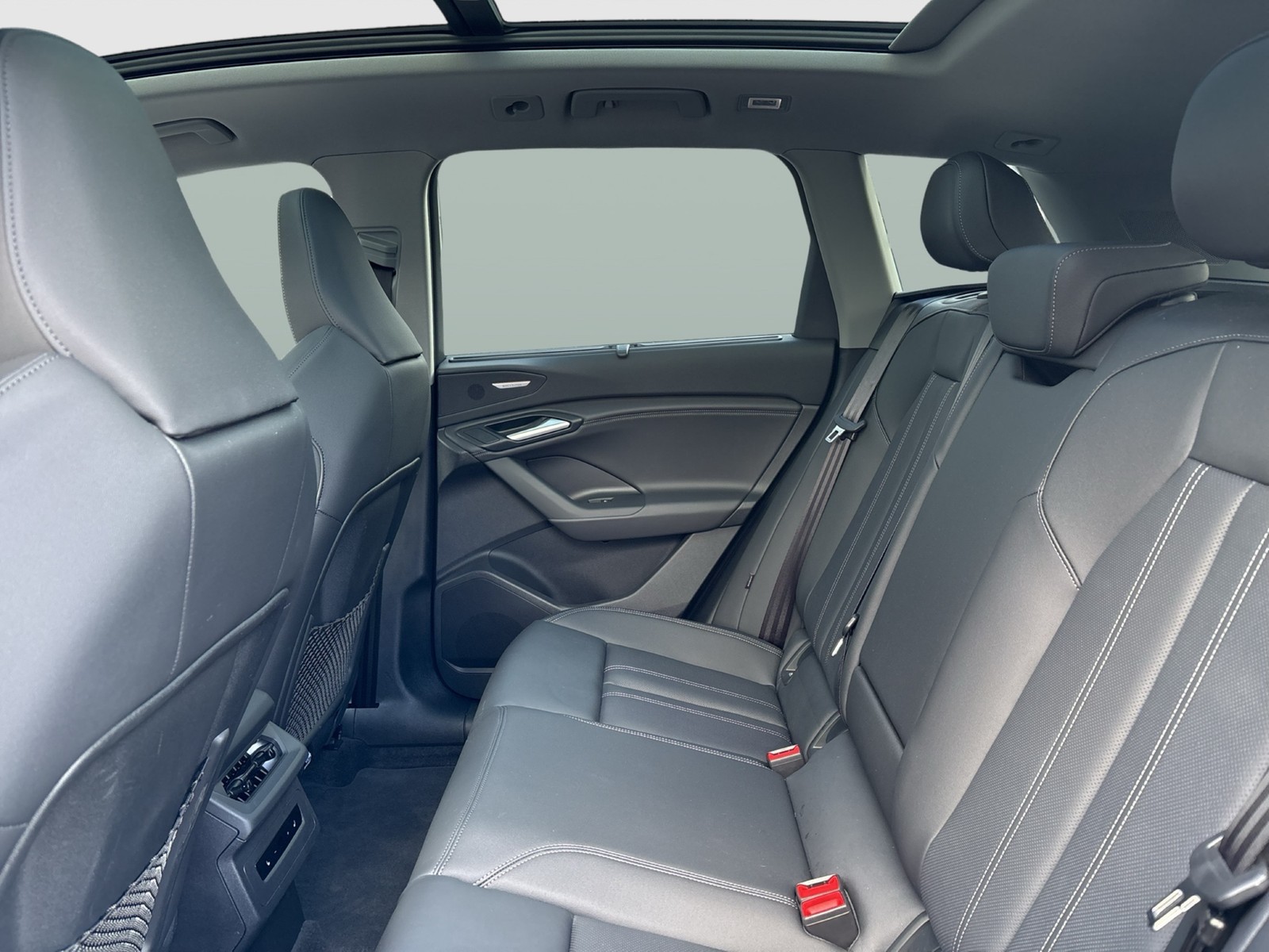 Audi Q6 e-tron quattro S LINE BLACKPAK PANO B&O AHK