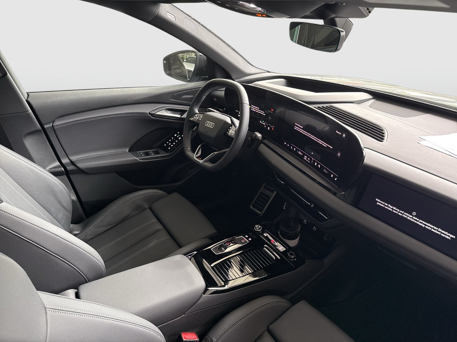 Audi Q6 e-tron quattro S LINE B&O AHK 360CAM ACC LM21