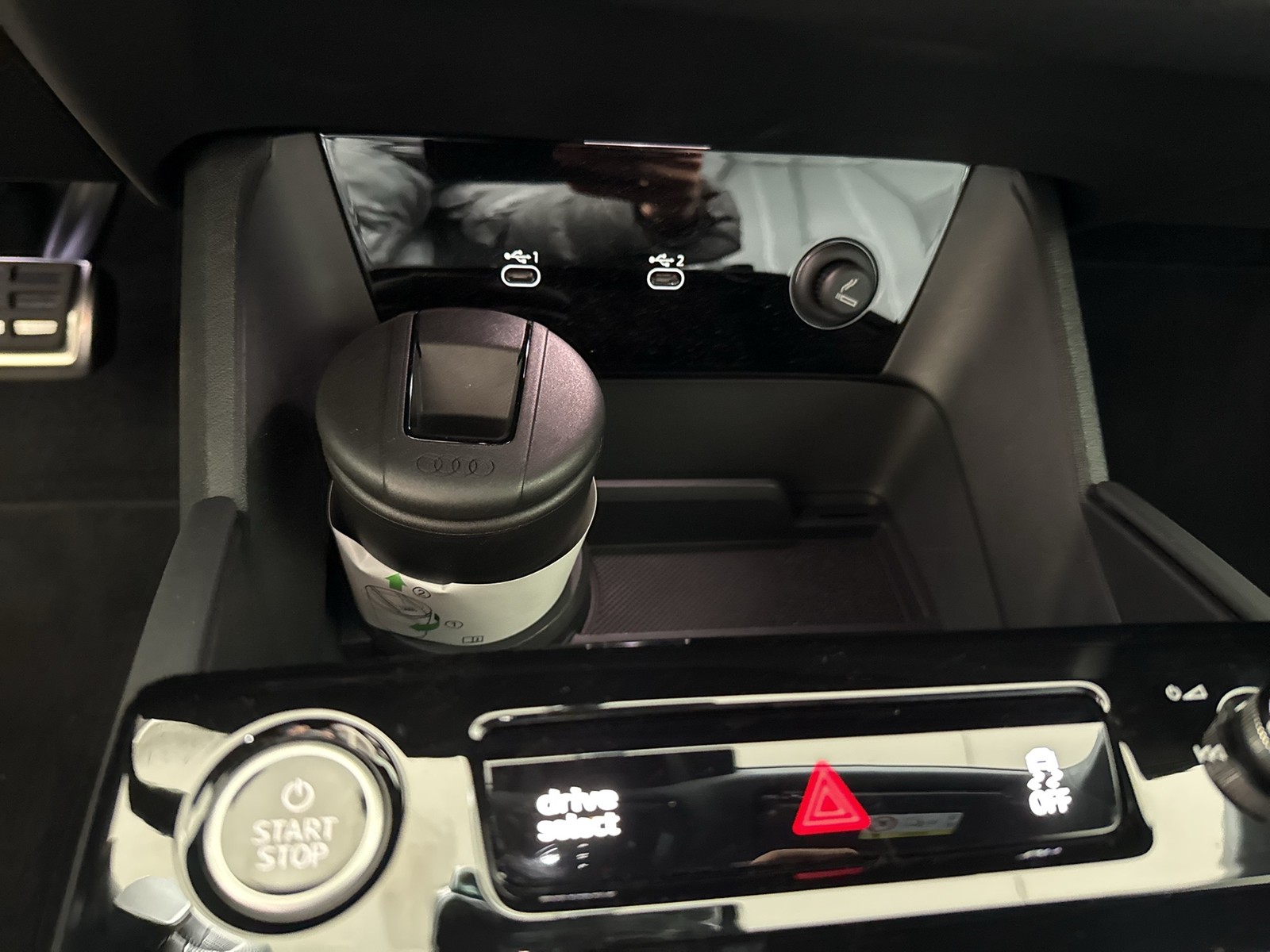 Audi Q6 e-tron quattro S LINE B&O AHK 360CAM ACC LM21