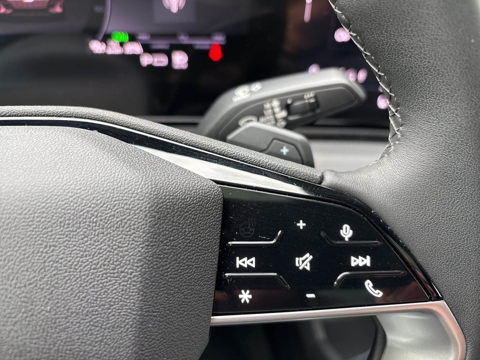 Audi A6 e-tron Sportback quattro S LINE PANO B&O LM21