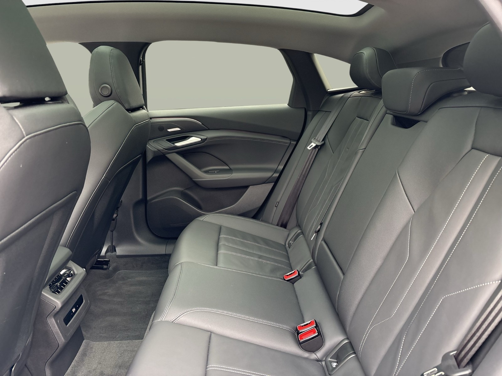 Audi A6 e-tron Sportback quattro S LINE PANO B&O LM21