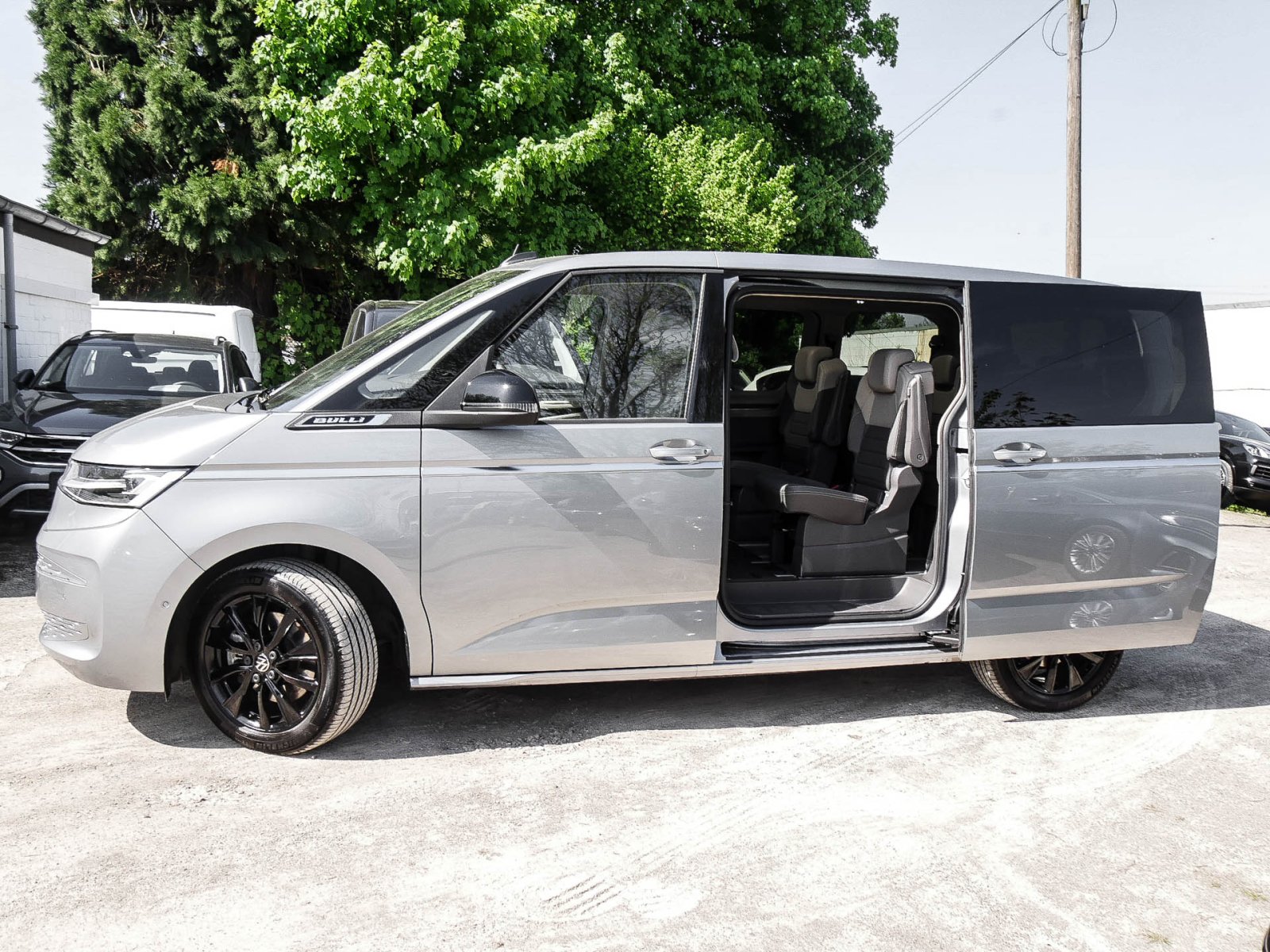 Volkswagen T7 Multivan HYBRID STYLE PANO STANDHZ. CAM LM18