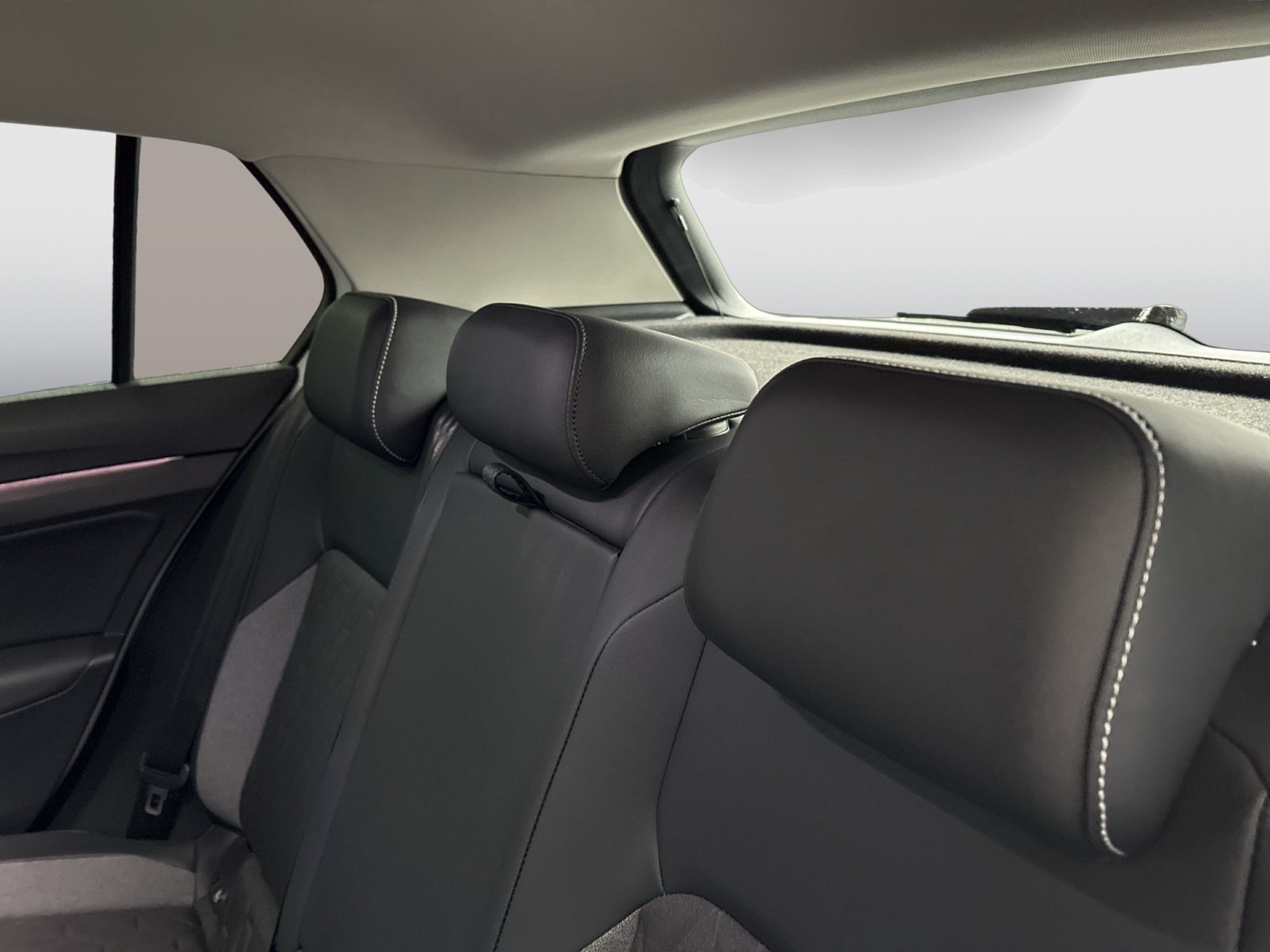 Volkswagen Golf VIII 1.5 GOAL FACELIFT AHK ACC NAVI CARPLAY