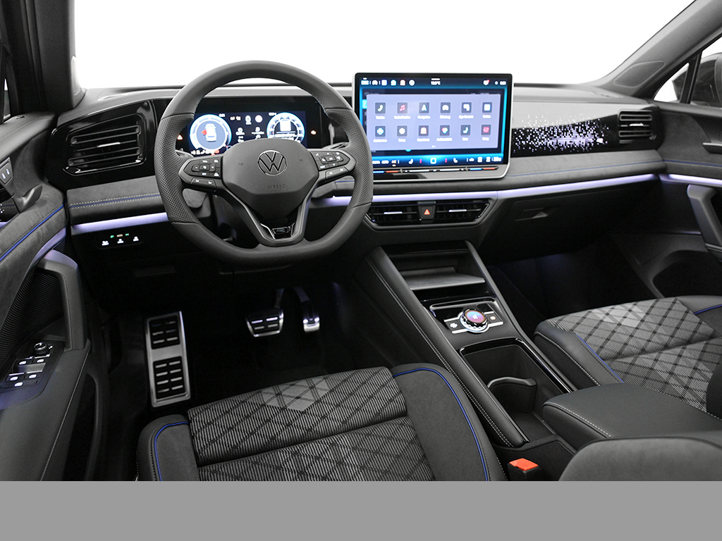 Volkswagen Tiguan 2.0 R-LINE DSG PANO AHK BLACKSTYLE