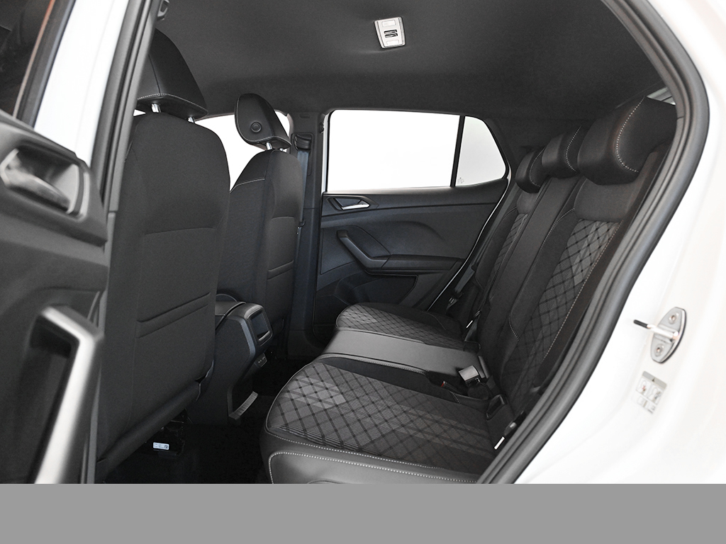 Volkswagen T-Cross 1.0 R-LINE DSG AHK KEYLESS NAVI CAM