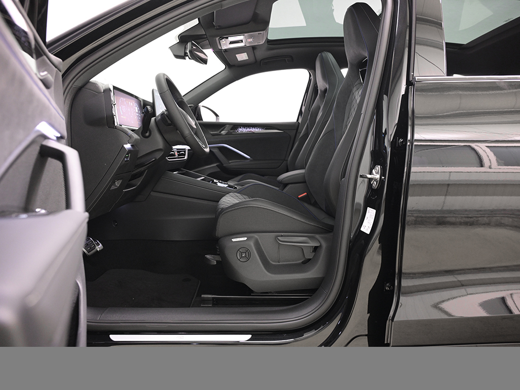 Volkswagen Tiguan 2.0 R-LINE 4MOTION DSG STANDHZG AHK PANO