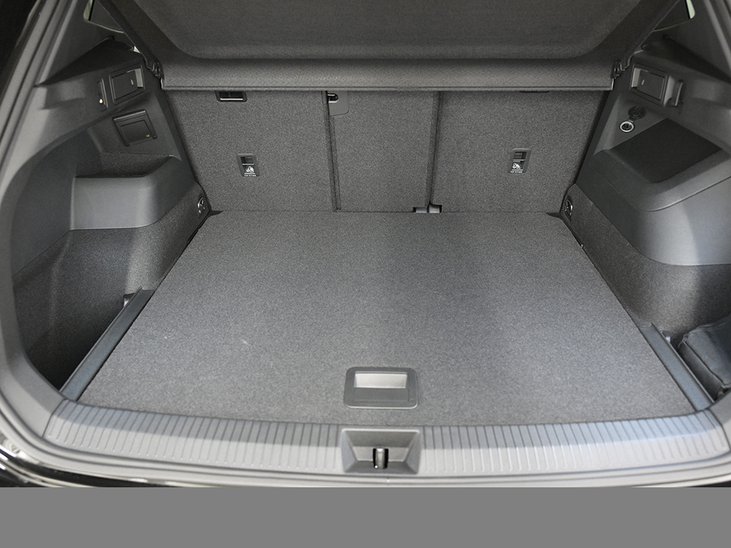 Volkswagen Tiguan 2.0 R-LINE 4MOTION DSG STANDHZG AHK PANO