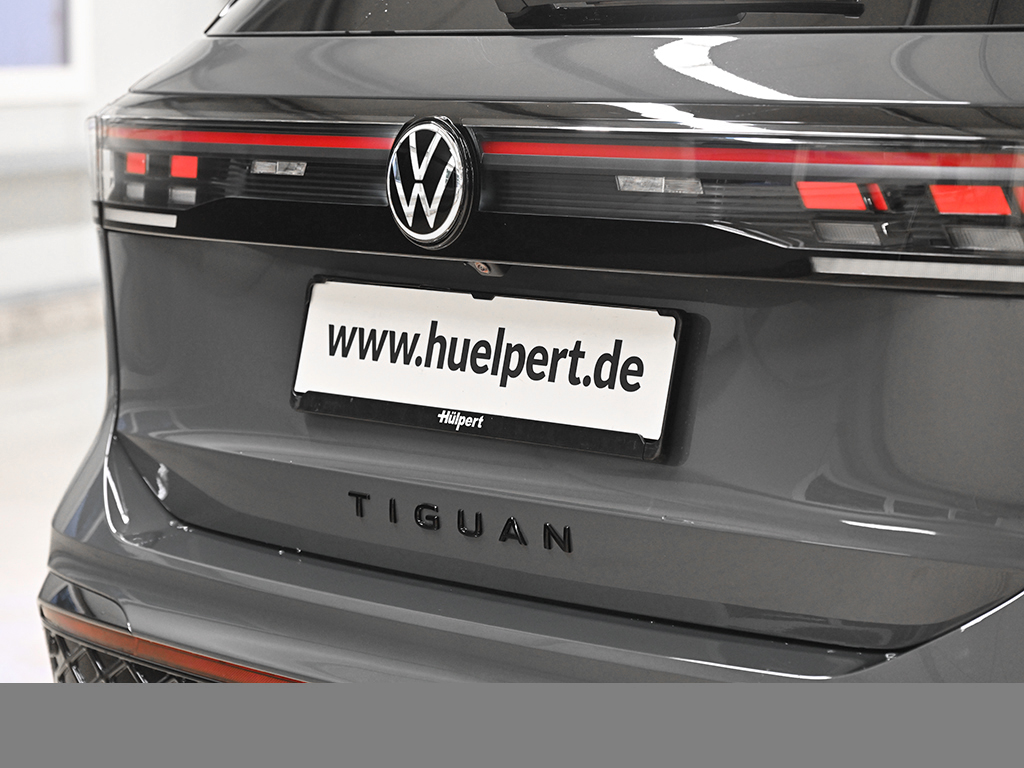 Volkswagen Tiguan 2.0 R-LINE 4MOTION DSG PANO BLACKSTYLE