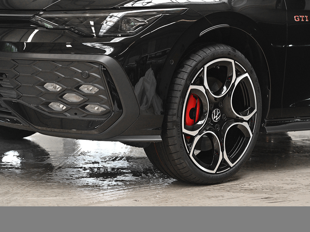 Volkswagen Golf GTI HARMANKARDON PANO BLACKSTYLE