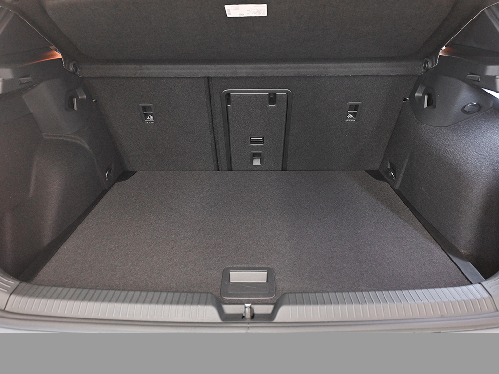 Volkswagen Golf GTI PANO BLACKSTYLE HARMANKARDON