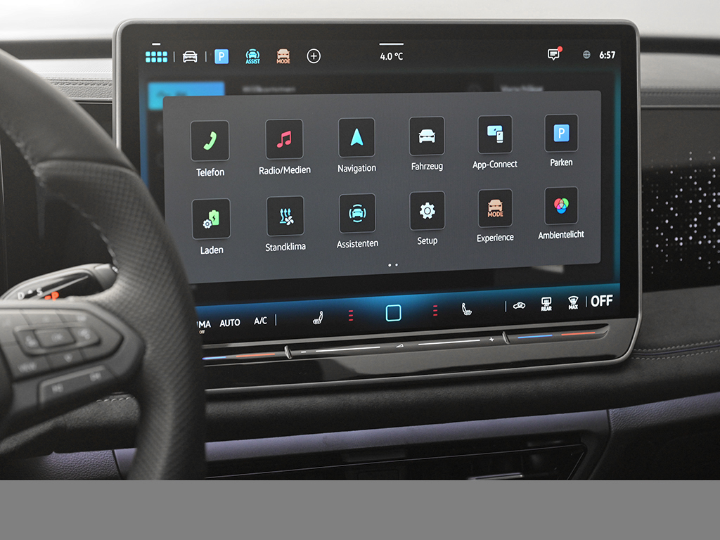 Volkswagen Tiguan eHYBRID R-LINE DSG BLACKSTYLE PANO AHK