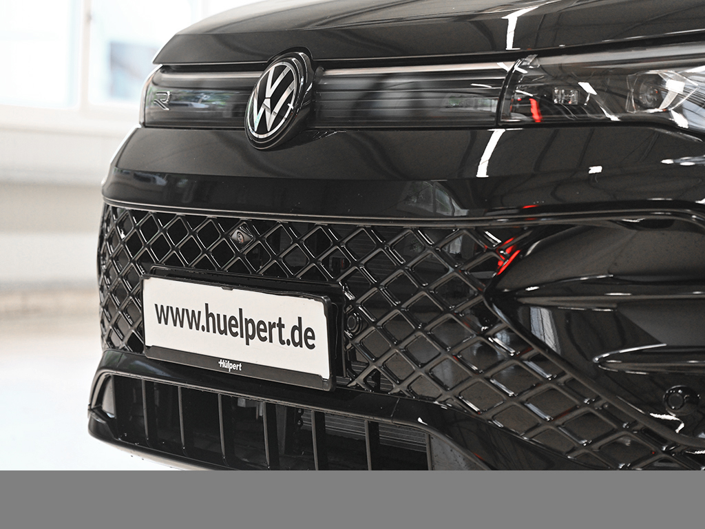 Volkswagen Tiguan eHYBRID R-LINE DSG BLACKSTYLE PANO AHK