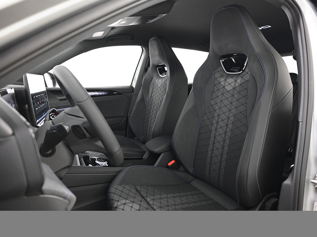 Volkswagen Tiguan 2.0 R-LINE DSG BLACKSTYLE AHK LM20