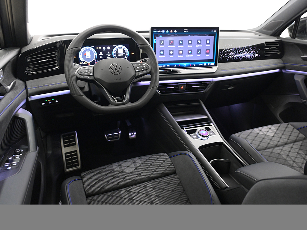 Volkswagen Tiguan 2.0 R-LINE DSG BLACKSTYLE AHK LM20