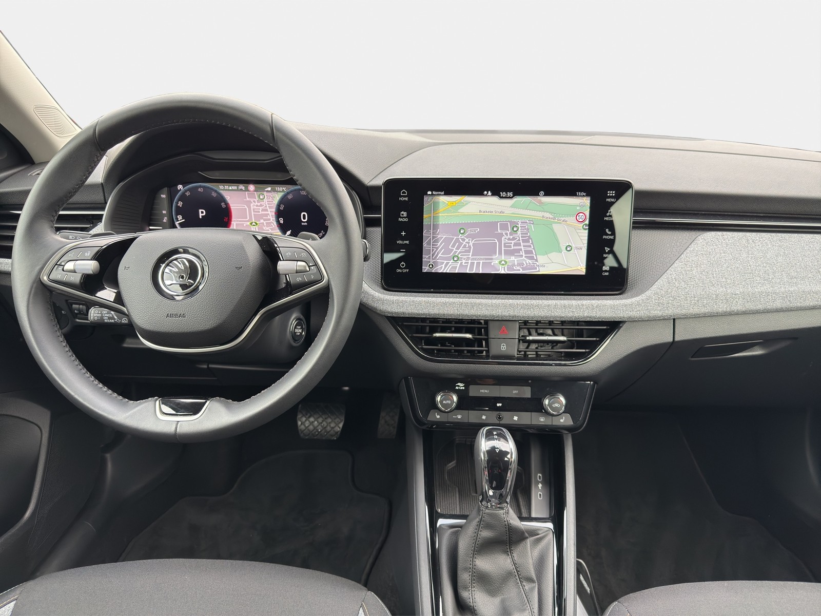 Skoda Kamiq 1.5 SELECTION CAM ACC NAVI ALU SITZHEIZUNG