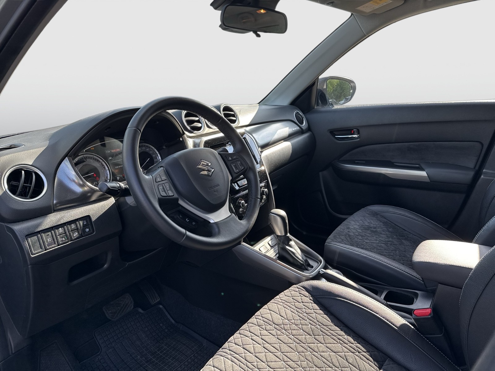 Suzuki Vitara 1.4 COMFORT+ 4X4 KAMERA NAVI SITZHEIZ. ALU