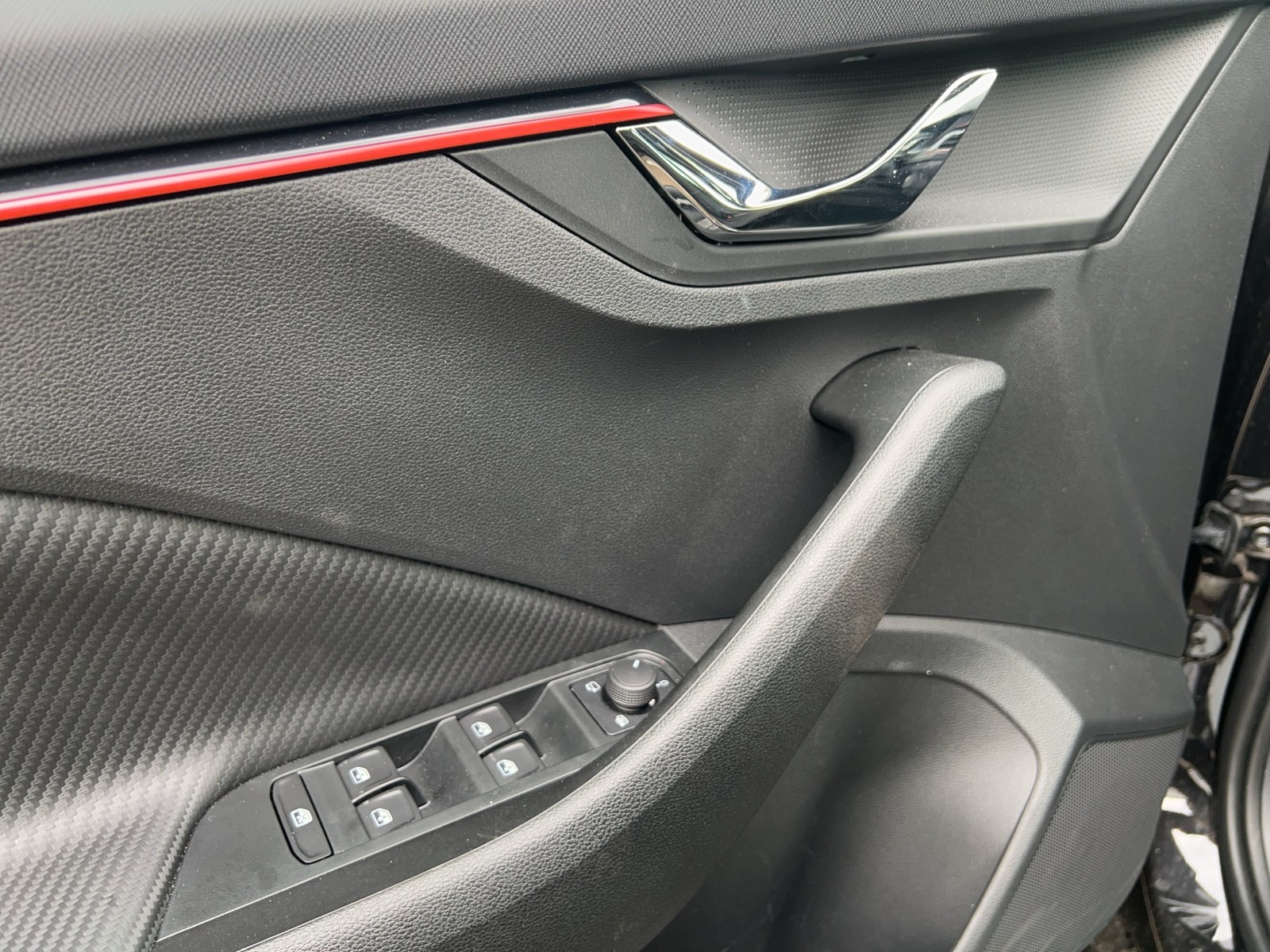 Skoda Scala 1.5 MONTE CARLO PANO CAM ACC LM17 NAVI