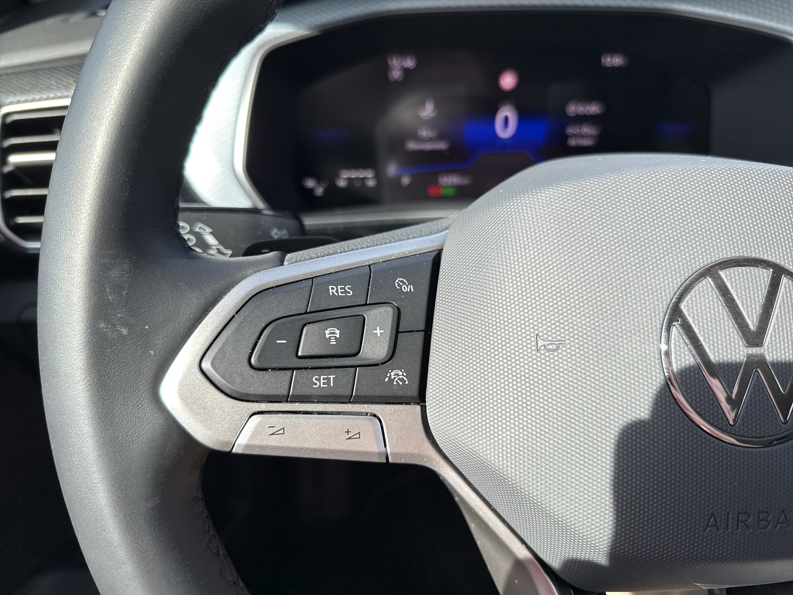 Volkswagen T-Cross 1.0 GOAL ACC CARPLAY ALU SITZHEIZUNG LED