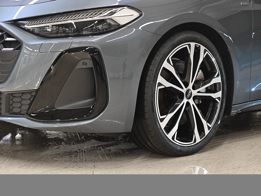 Audi A5 Avant e-hybrid quattro S Line AHK+B&O+Akustikverglasung+Sonnenschutzrollo