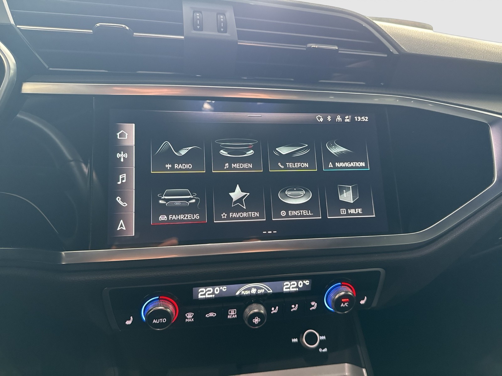 Audi Q3 Sportback 45 HYBRID BLACKPAK KAMERA eKLAPPE NAVI+