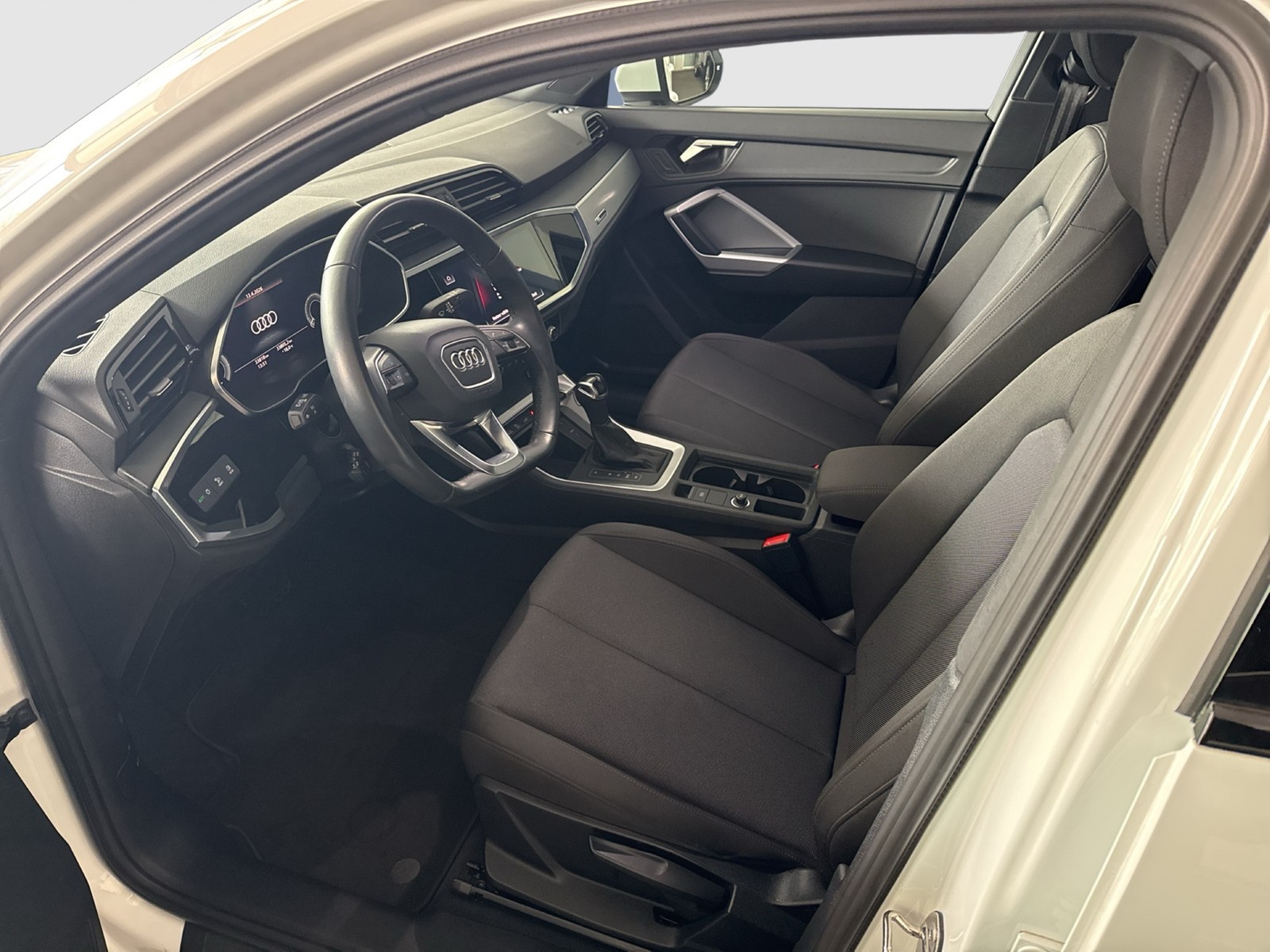 Audi Q3 Sportback 45 HYBRID BLACKPAK KAMERA eKLAPPE NAVI+