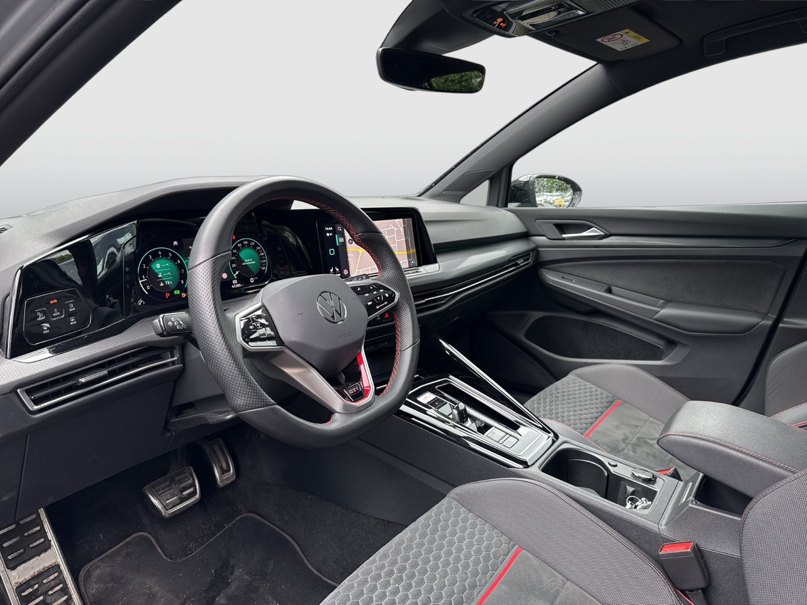 Volkswagen Golf 2.0 GTI CLUBSPORT PANO KAMERA AKRA ALU19