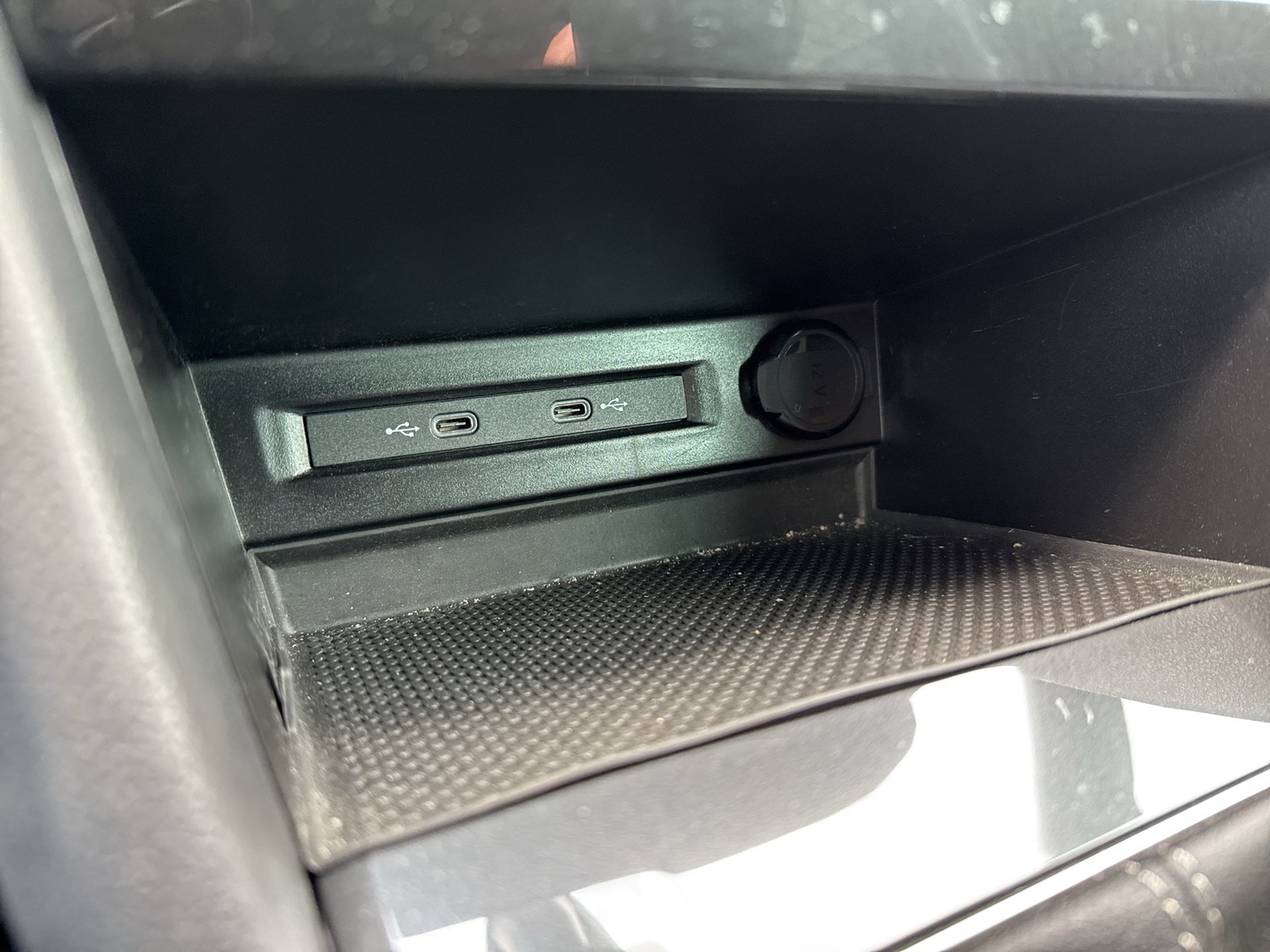 Volkswagen Tiguan 1.5 R-Line ALU19 eKLAPPE CARPLAY KAMERA