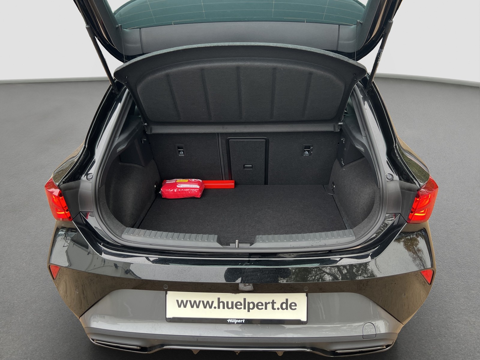 Cupra Leon 2.0 FACELIFT CAM ACC LM18 NAVI CARPLAY