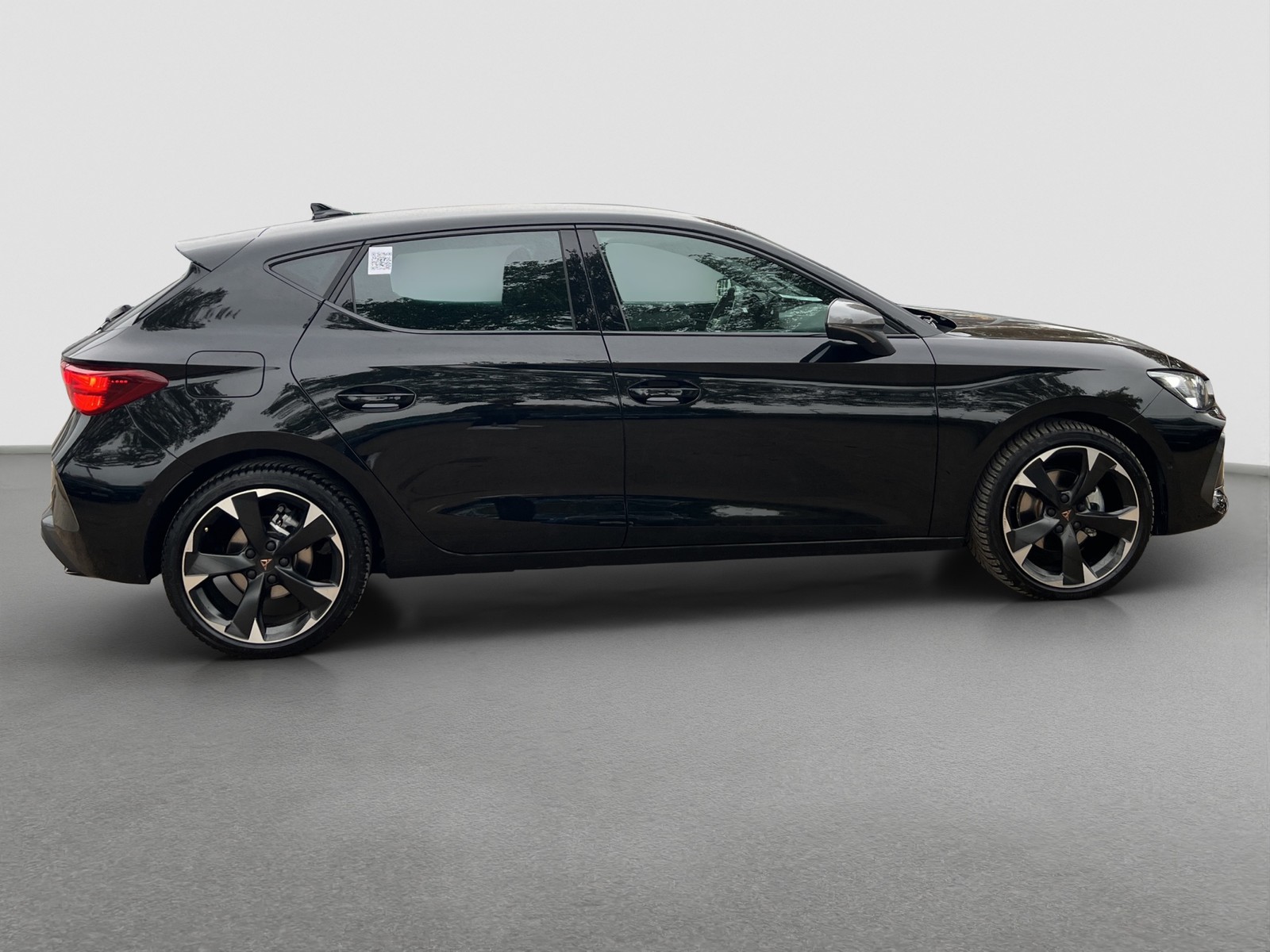 Cupra Leon 2.0 FACELIFT CAM ACC LM18 NAVI CARPLAY