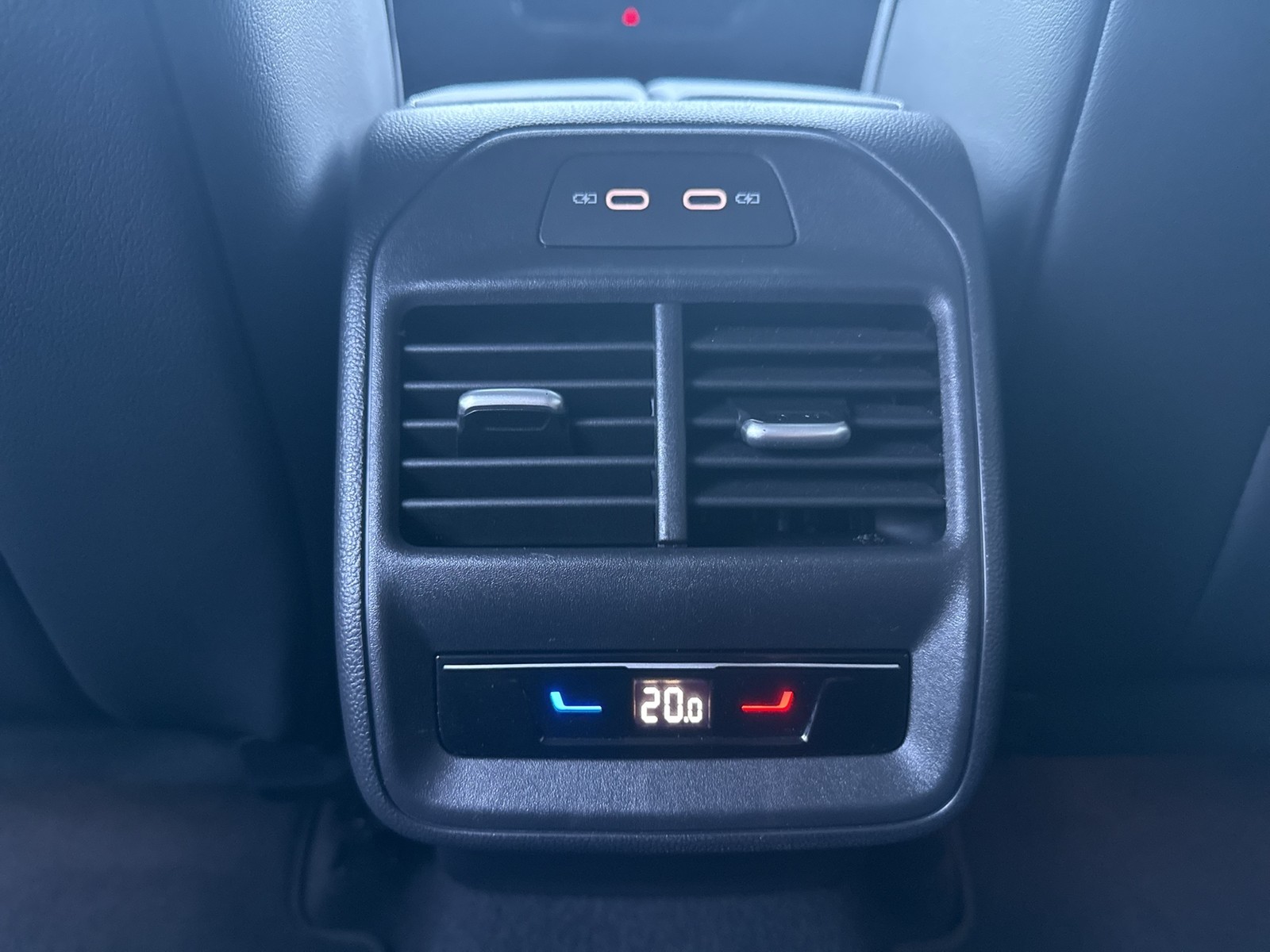 Volkswagen Passat Variant 1.5 HYBRID BUSINESS NEUES MODELL