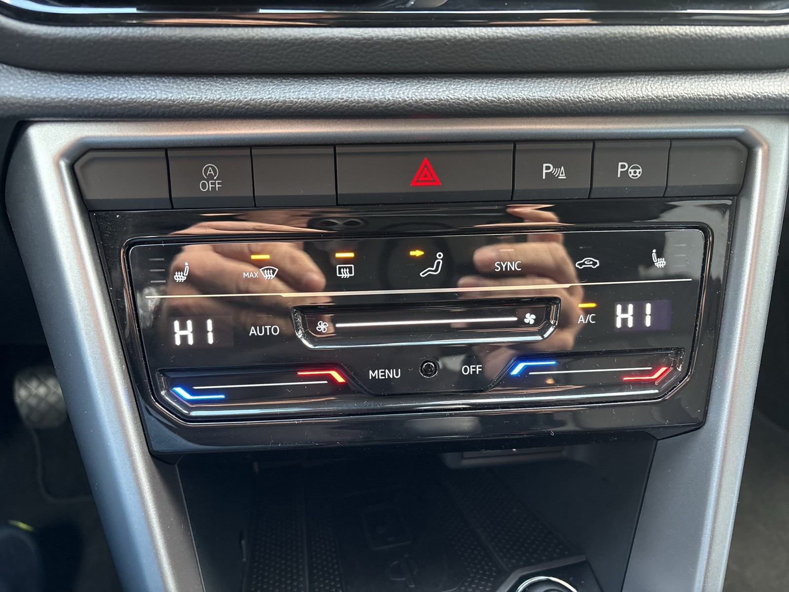 Volkswagen T-Roc 1.0 LIFE CARPLAY ALU SITZHEIZUNG LED DAB+