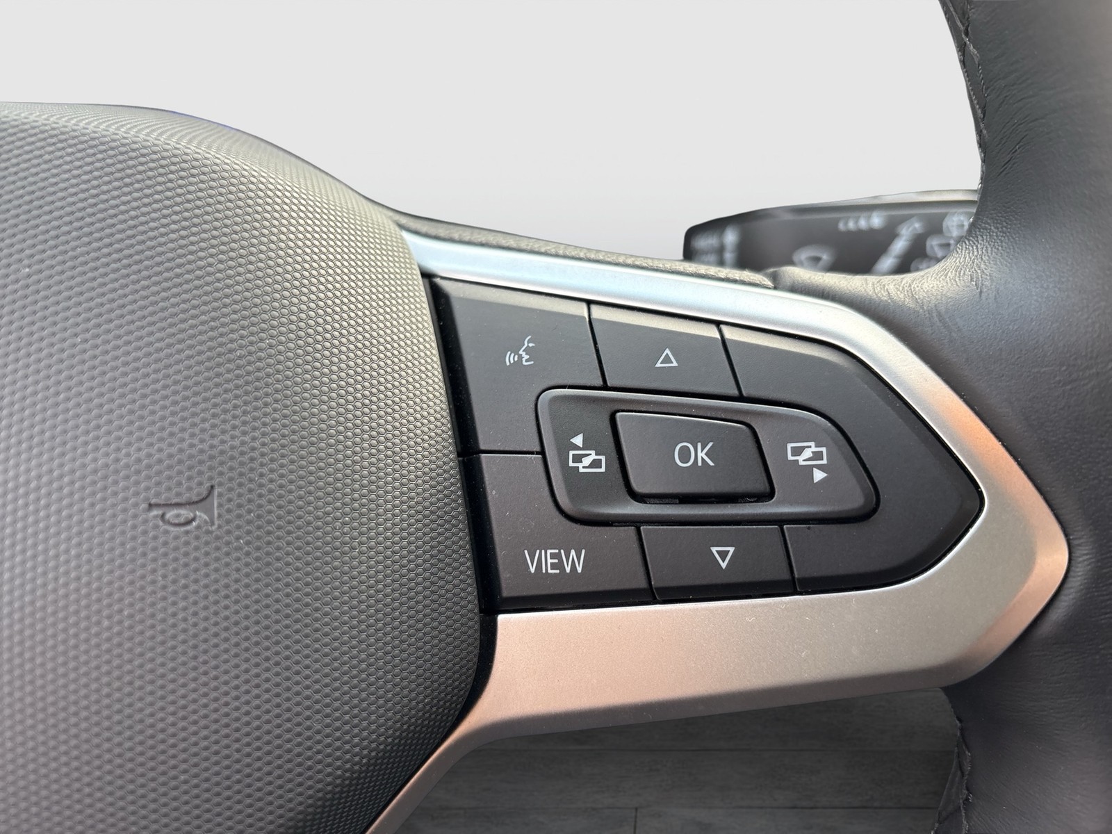 Volkswagen T-Roc 1.0 LIFE CARPLAY ALU SITZHEIZUNG LED DAB+