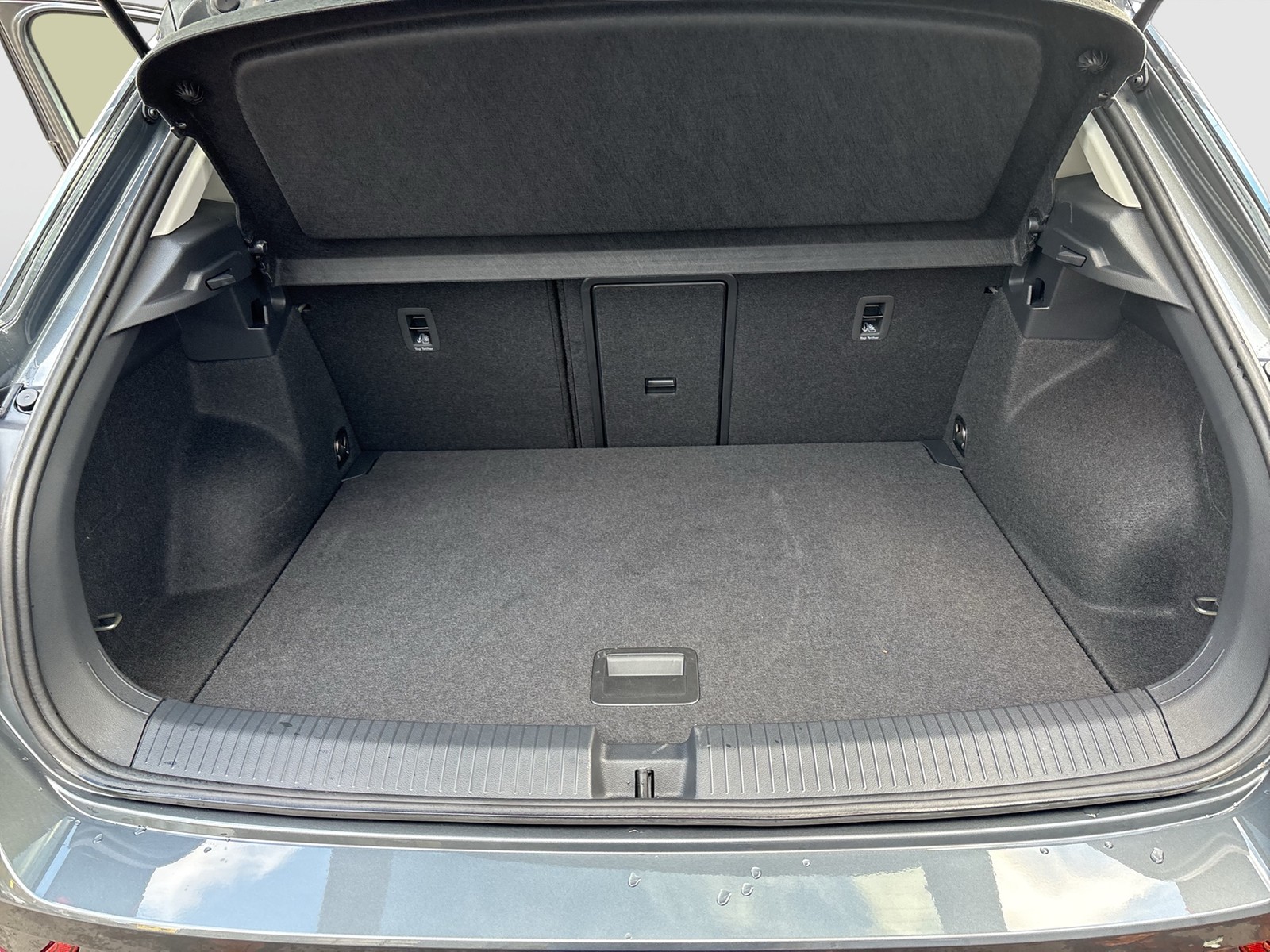 Volkswagen T-Roc 1.0 LIFE CARPLAY ALU SITZHEIZUNG LED DAB+