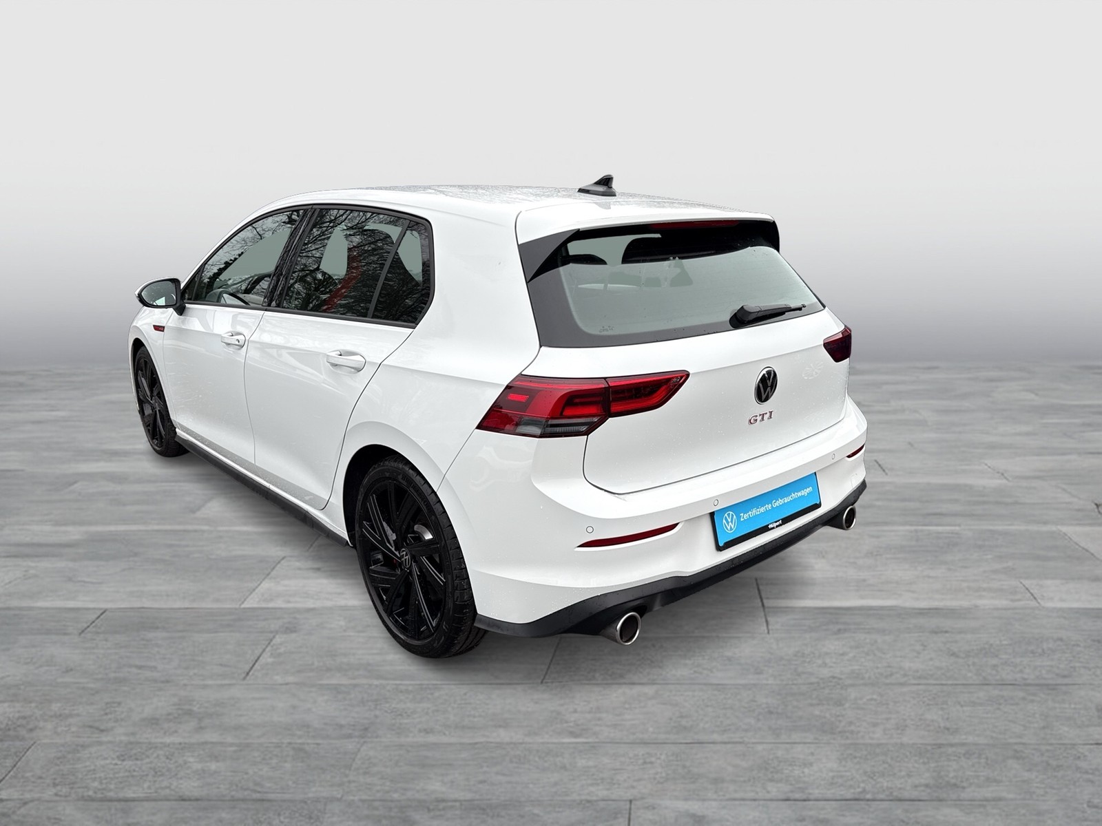 Volkswagen Golf VIII 2.0 GTI ACC LM18 CARPLAY SITZHEIZUNG