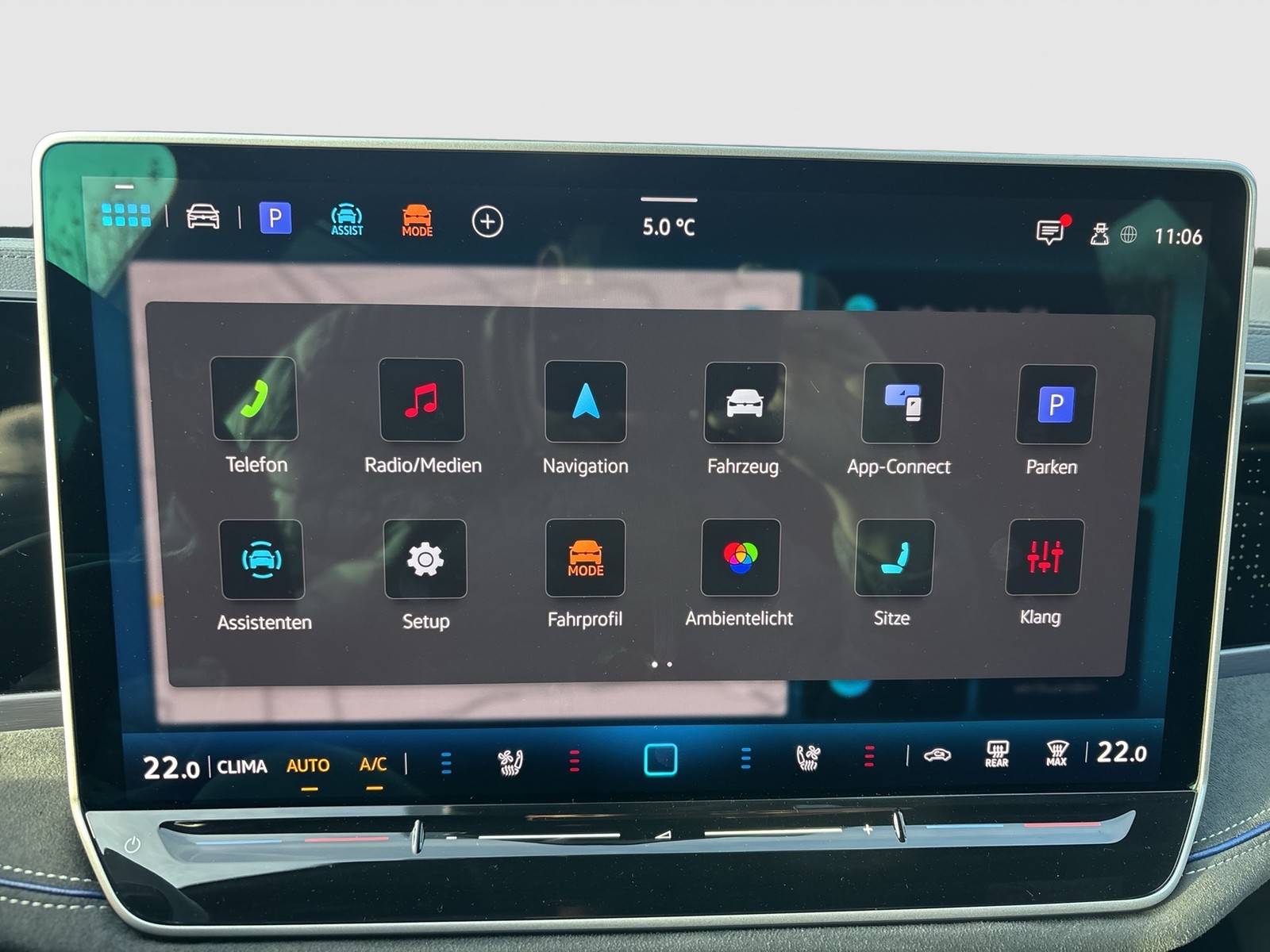 Volkswagen Passat Variant 2.0 R-LINE NEUES MODELL AHK LM19