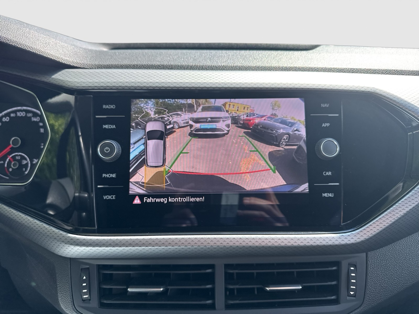 Volkswagen T-Cross 1.5 ACTIVE AHK KAMERA ACC NAVI