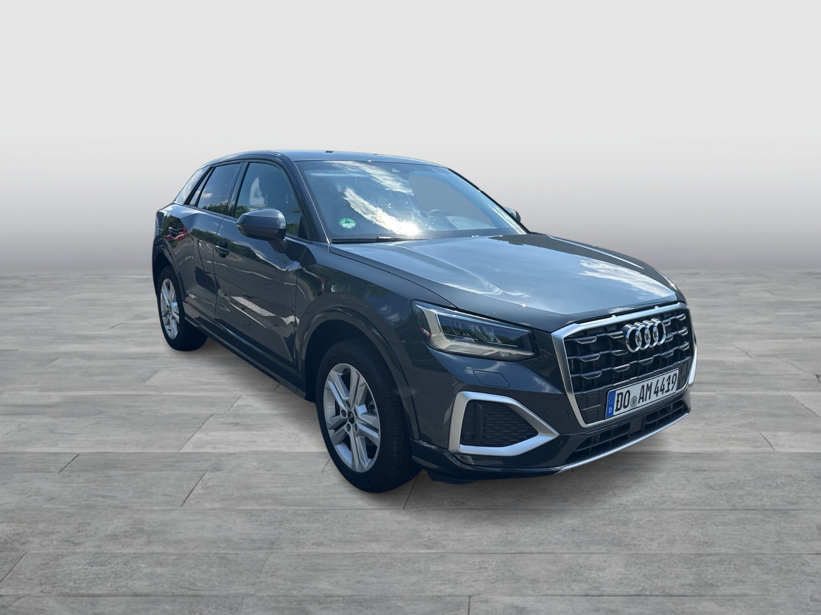 Audi Q2 35 advanced CAM E-KLAPPE CARPLAY LM17 SITZHZ.