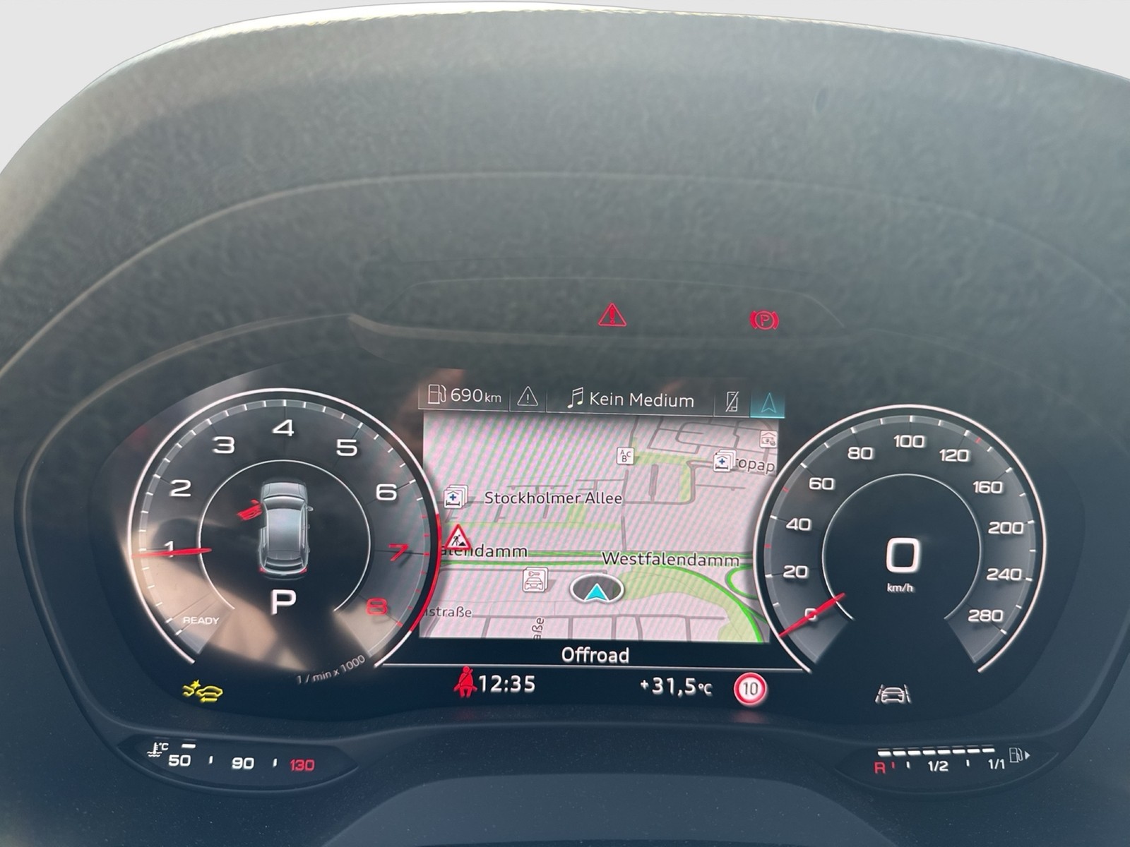 Audi Q2 35 advanced CAM E-KLAPPE NAVI+ LM17 SITZHEIZ.