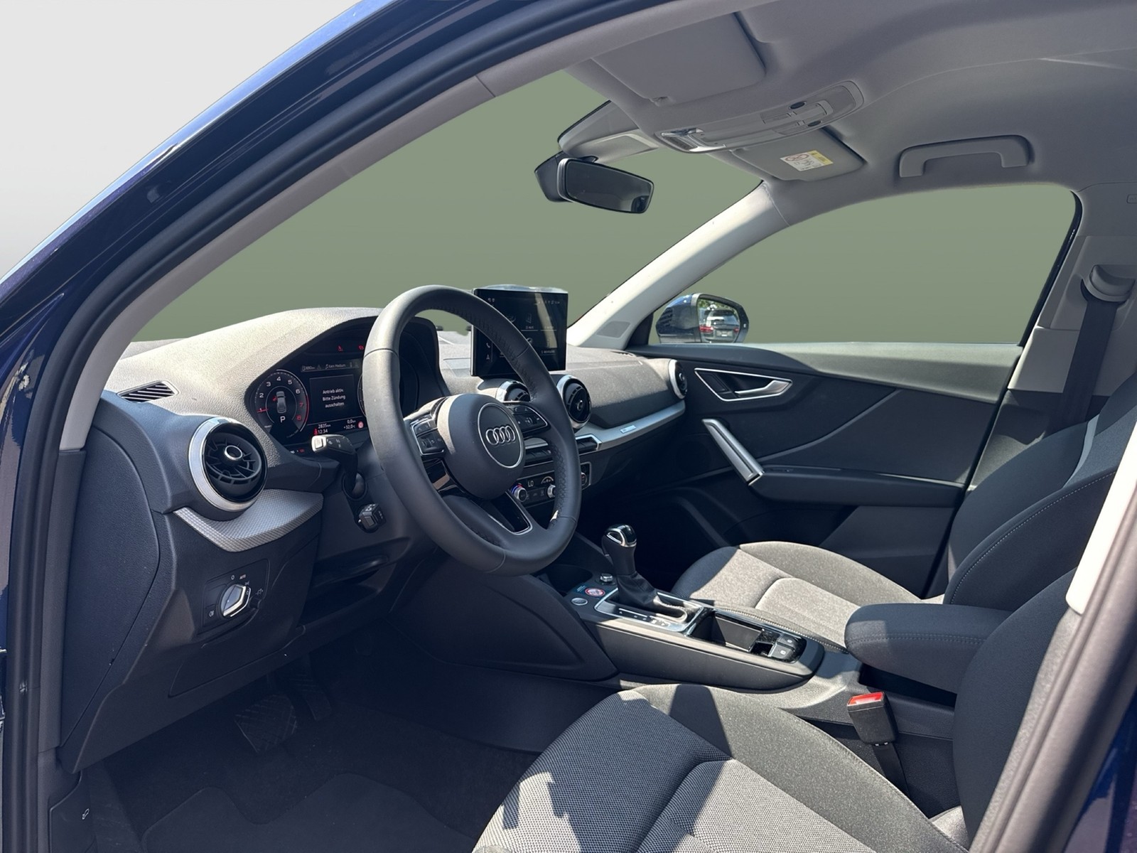 Audi Q2 35 advanced CAM E-KLAPPE NAVI+ LM17 SITZHEIZ.