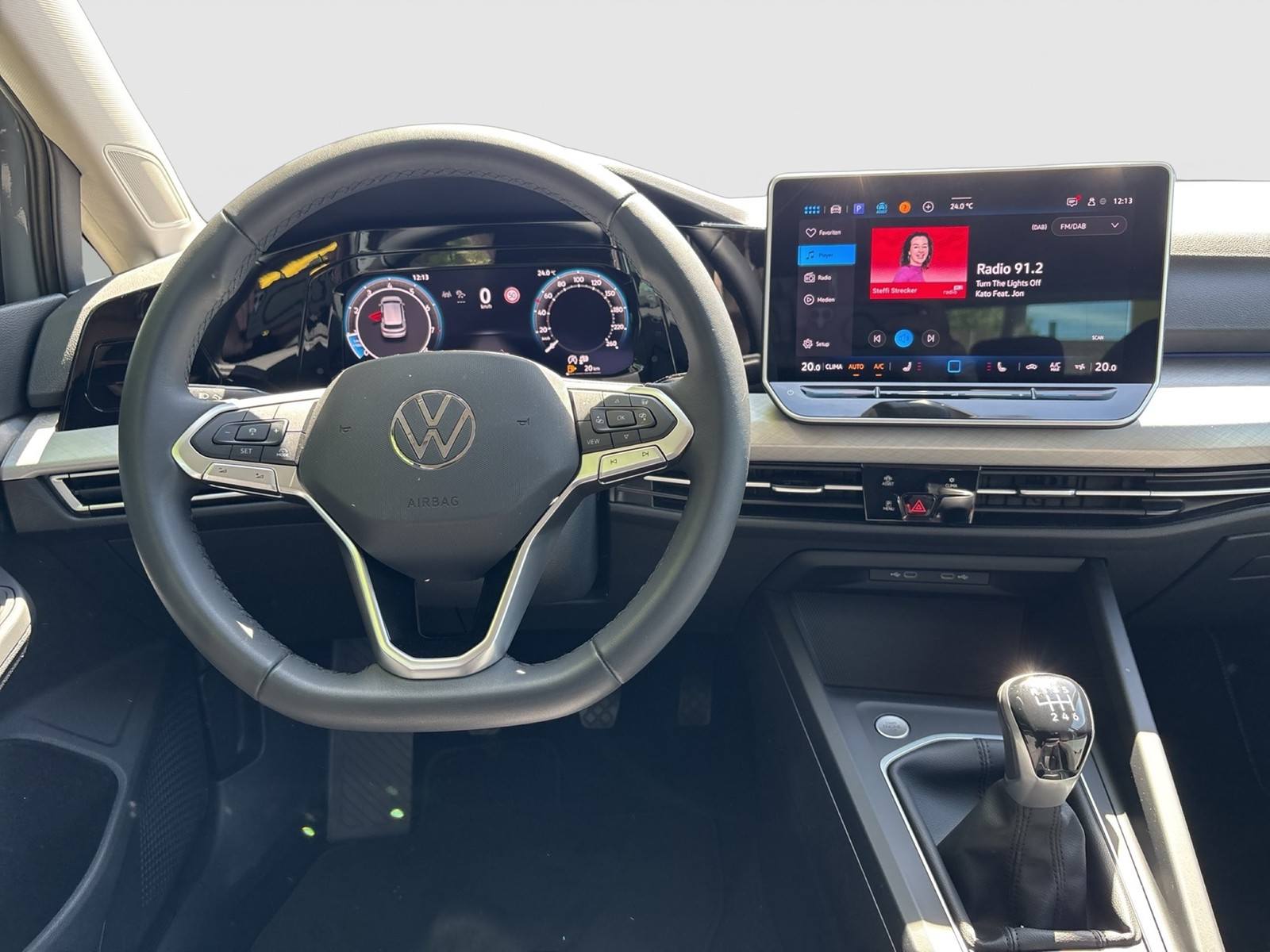 Volkswagen Golf VIII 1.5 LIFE ACC CARPLAY ALU SITZHEIZUNG