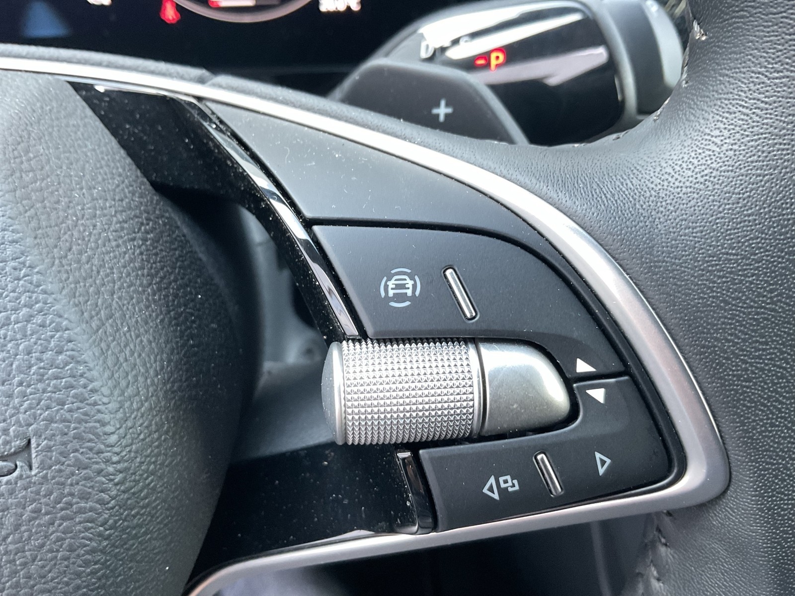 Skoda Kodiaq 1.5 eTSI SELECTION CAM ACC LM18 MATRIX