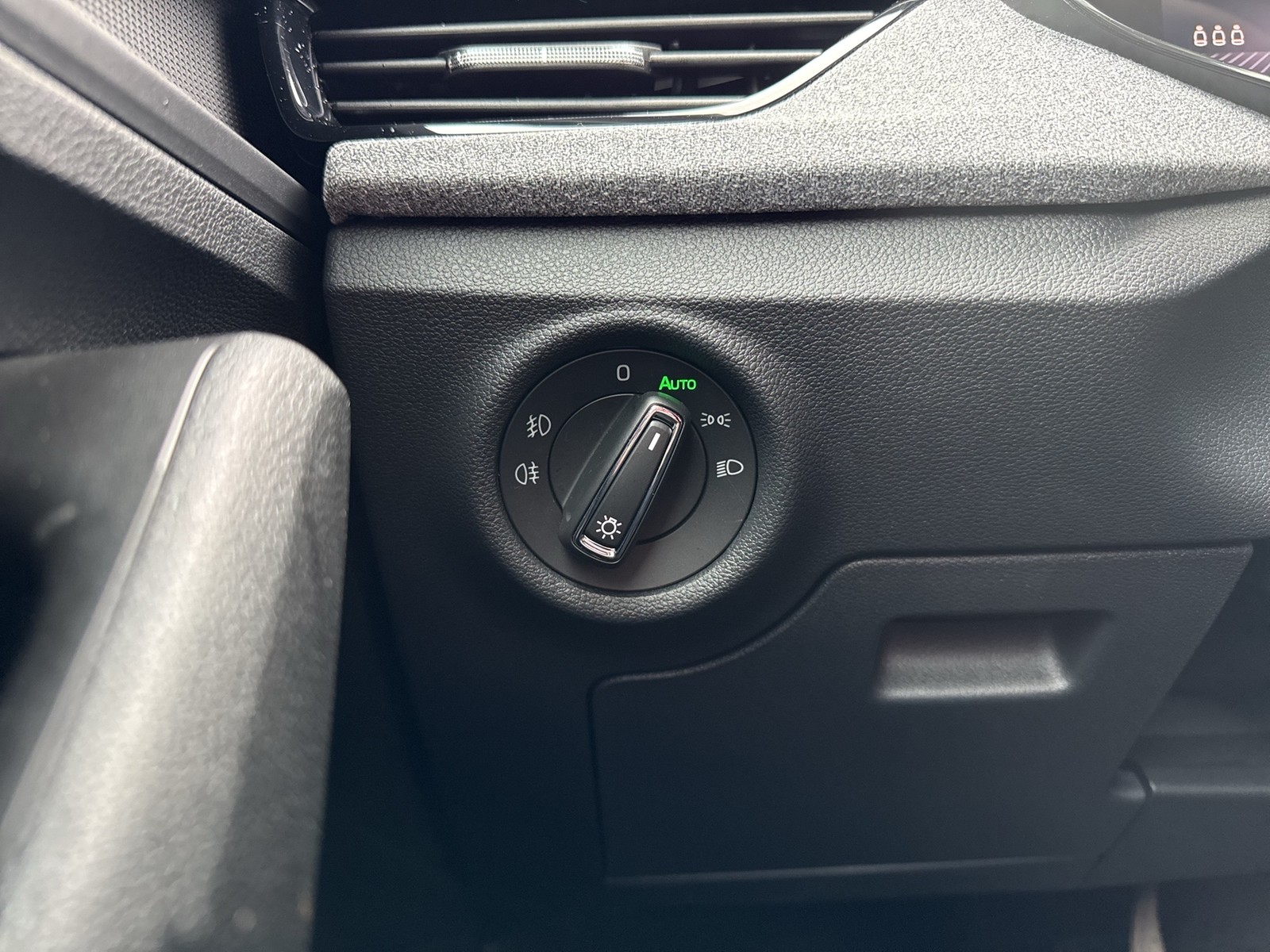 Skoda Scala 1.0 TOUR BLACKPACKAGE CAM MATRIX CARPLAY