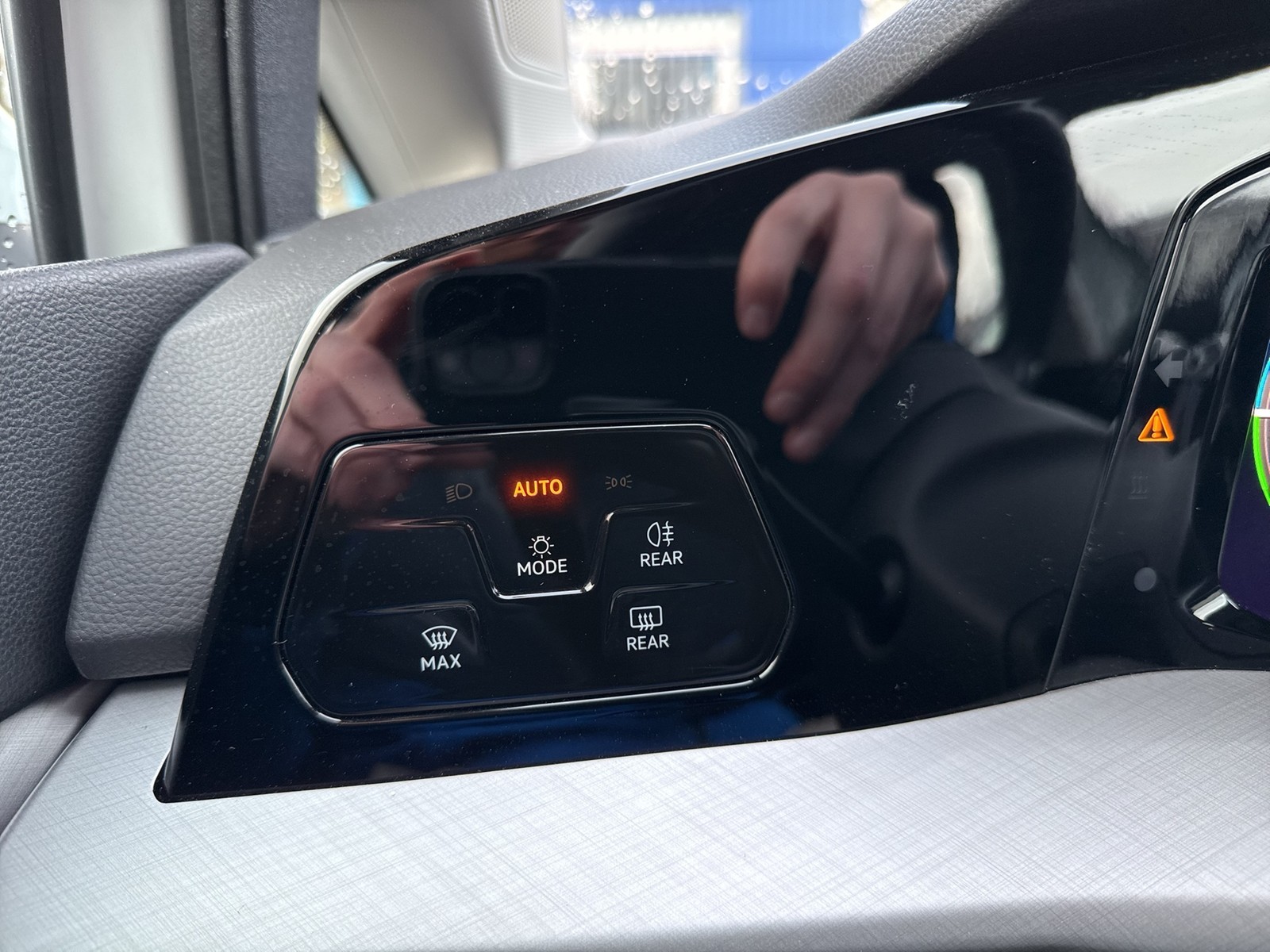 Volkswagen Golf VIII 1.5 HYBRID LIFE FACELIFT LM18 CARPLAY